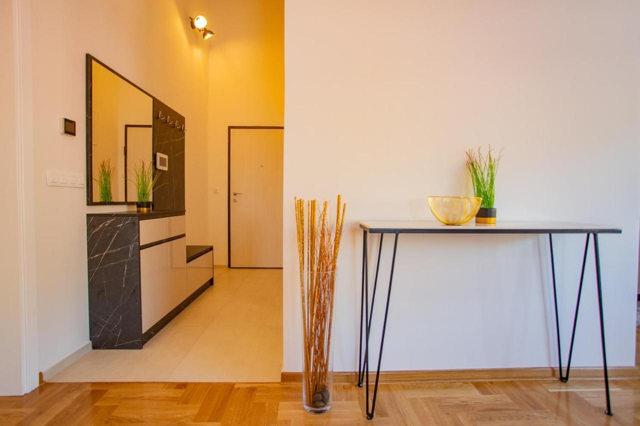 Exclusive Penthouse Old Town With Sauna And Jacuzzi Mostar Bagian luar foto