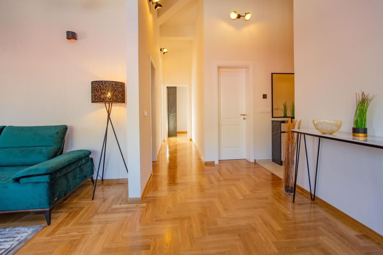 Exclusive Penthouse Old Town With Sauna And Jacuzzi Mostar Bagian luar foto